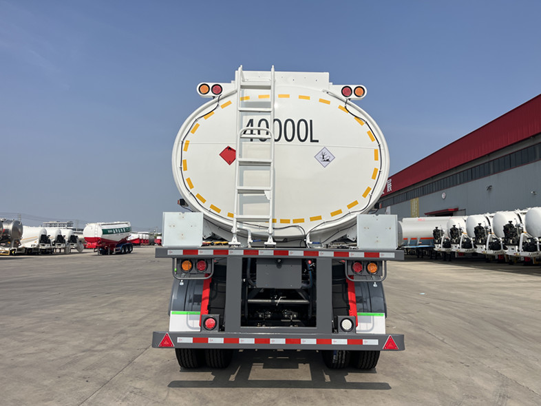 40000L 4 Compartments Fuel Tanker Semi Trailer for Guinea